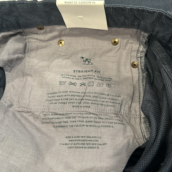 Rodd & Gunn Craigavon Straight Leg Pant - Picture 6 of 9